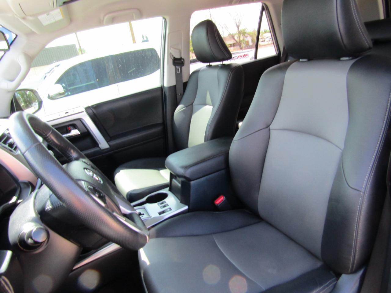 Toyota 4Runner  2024