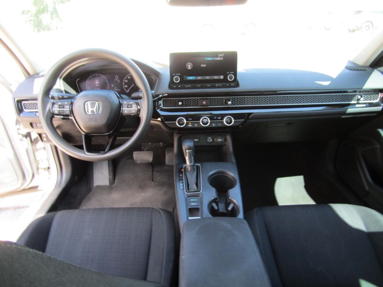 Honda Civic Sedan LX CVT 2022