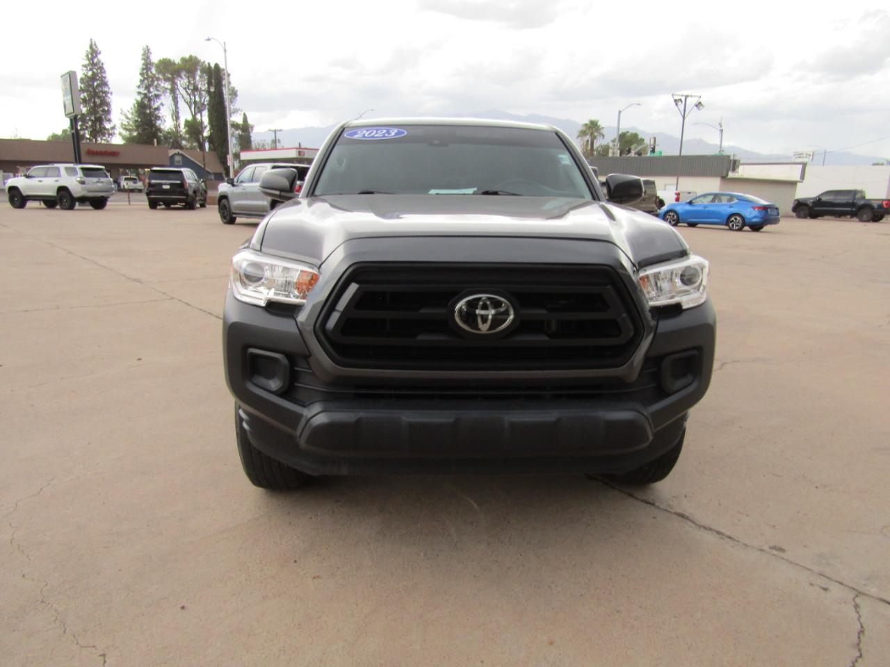 Toyota Tacoma 2WD SR5 Access Cab 6' Bed I4 AT (Natl) 2023