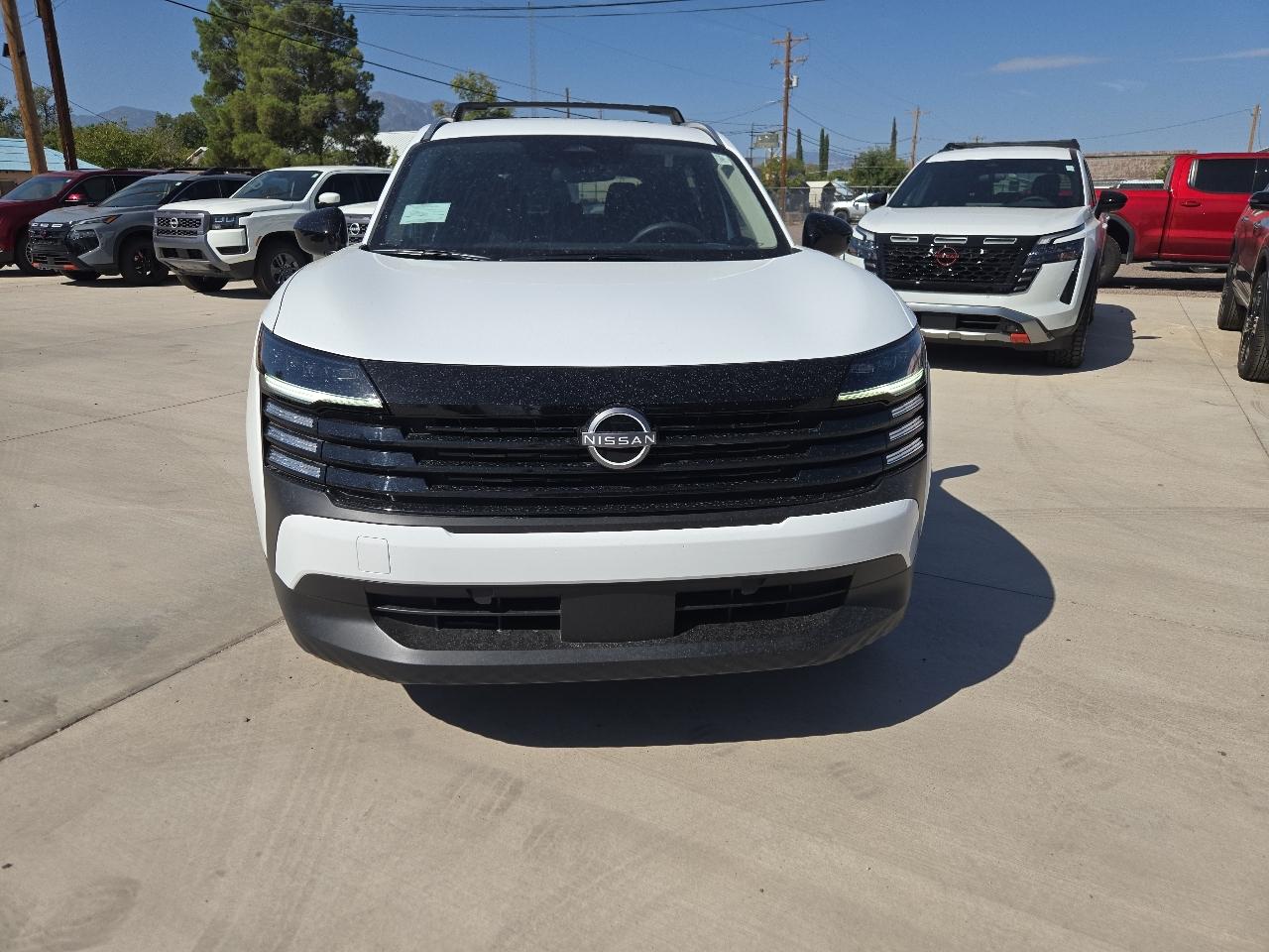 Nissan Kicks SV FWD 2026