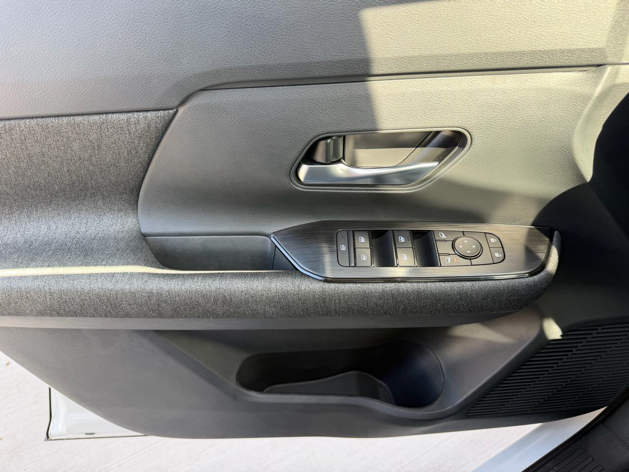 Nissan Kicks SV FWD 2026