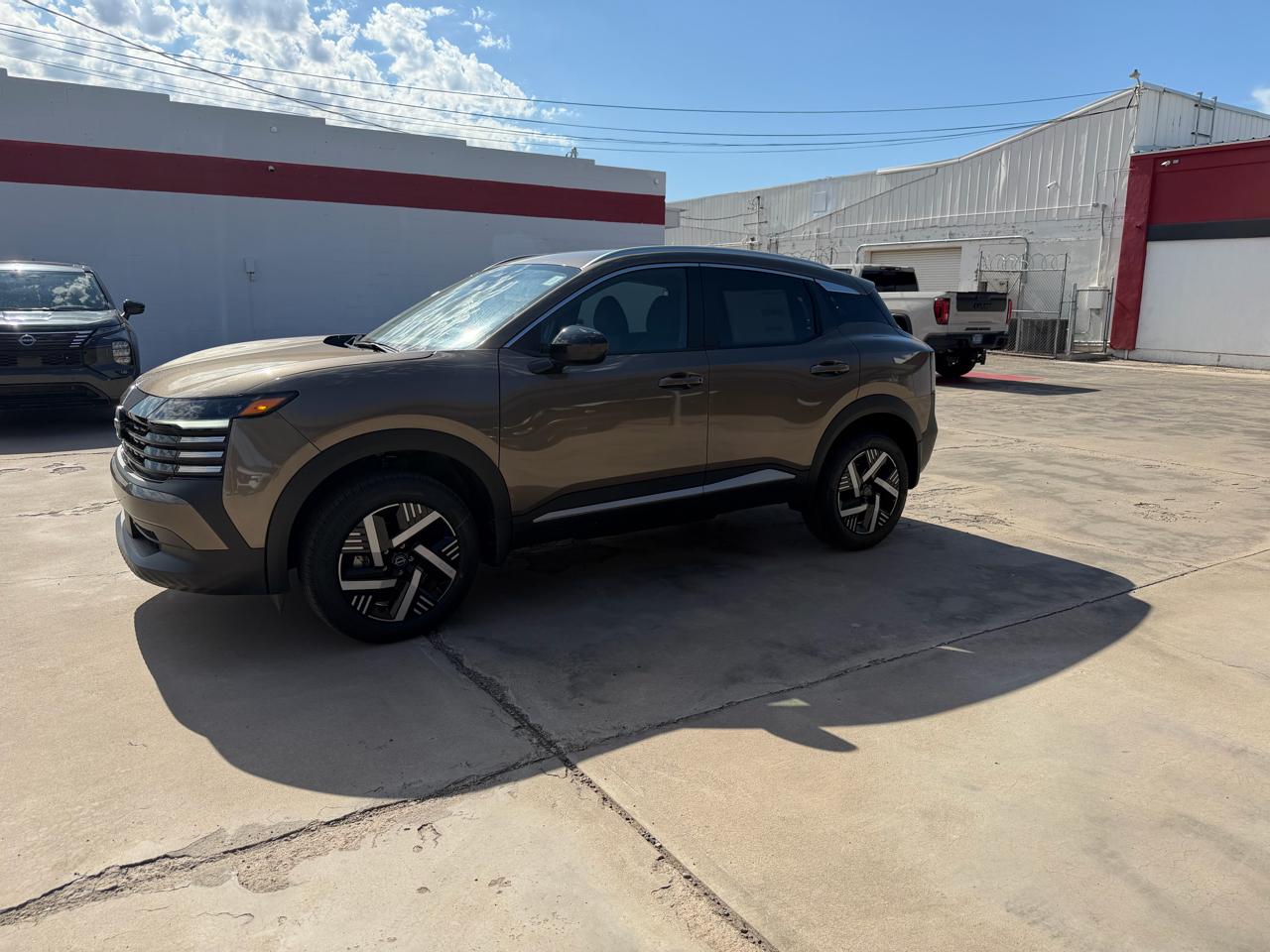 Nissan Kicks SV FWD 2026