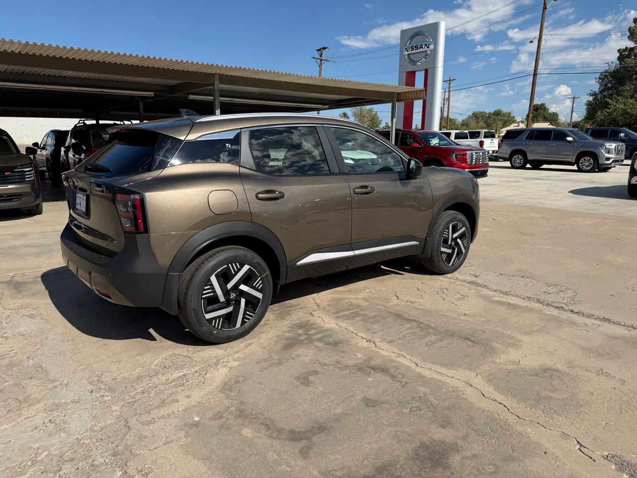 Nissan Kicks SV FWD 2026