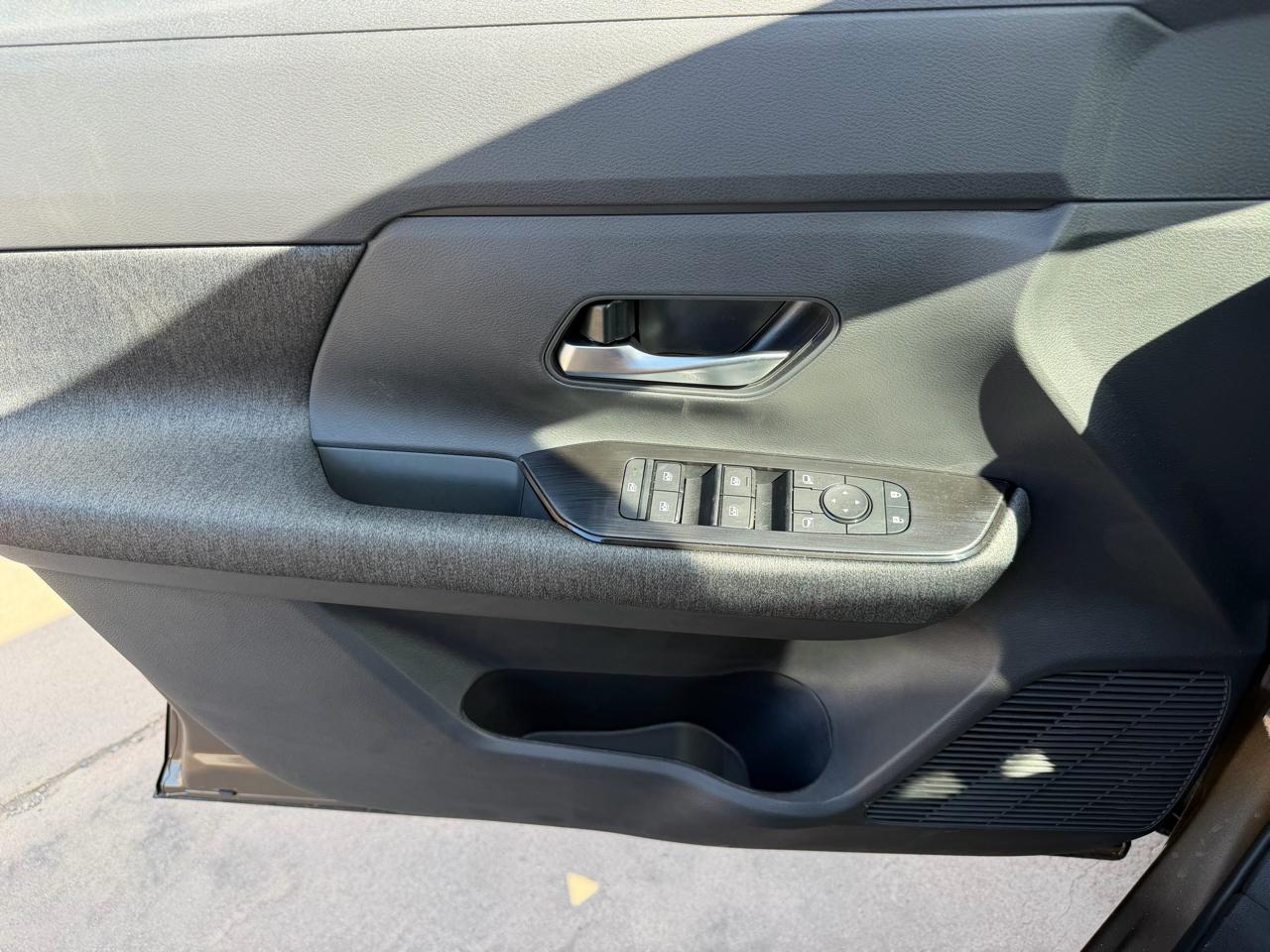 Nissan Kicks SV FWD 2026