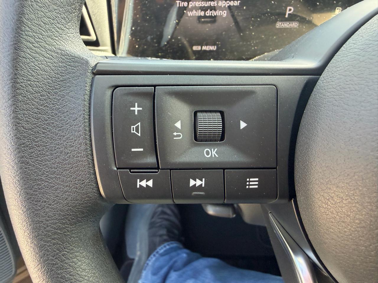 Nissan Kicks SV FWD 2026