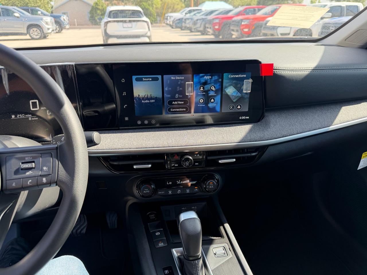 Nissan Kicks SV FWD 2026