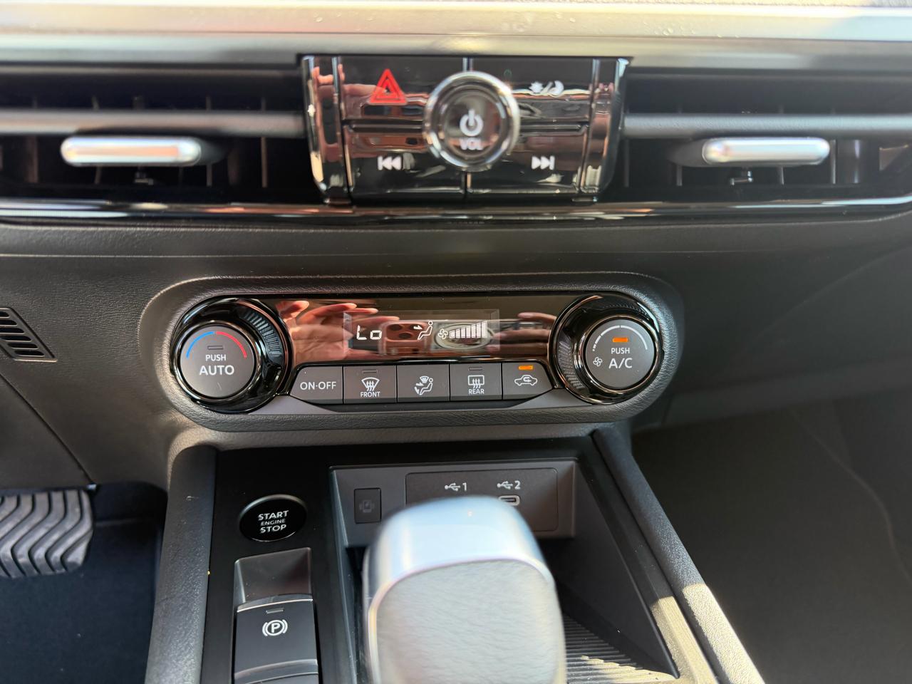Nissan Kicks SV FWD 2026