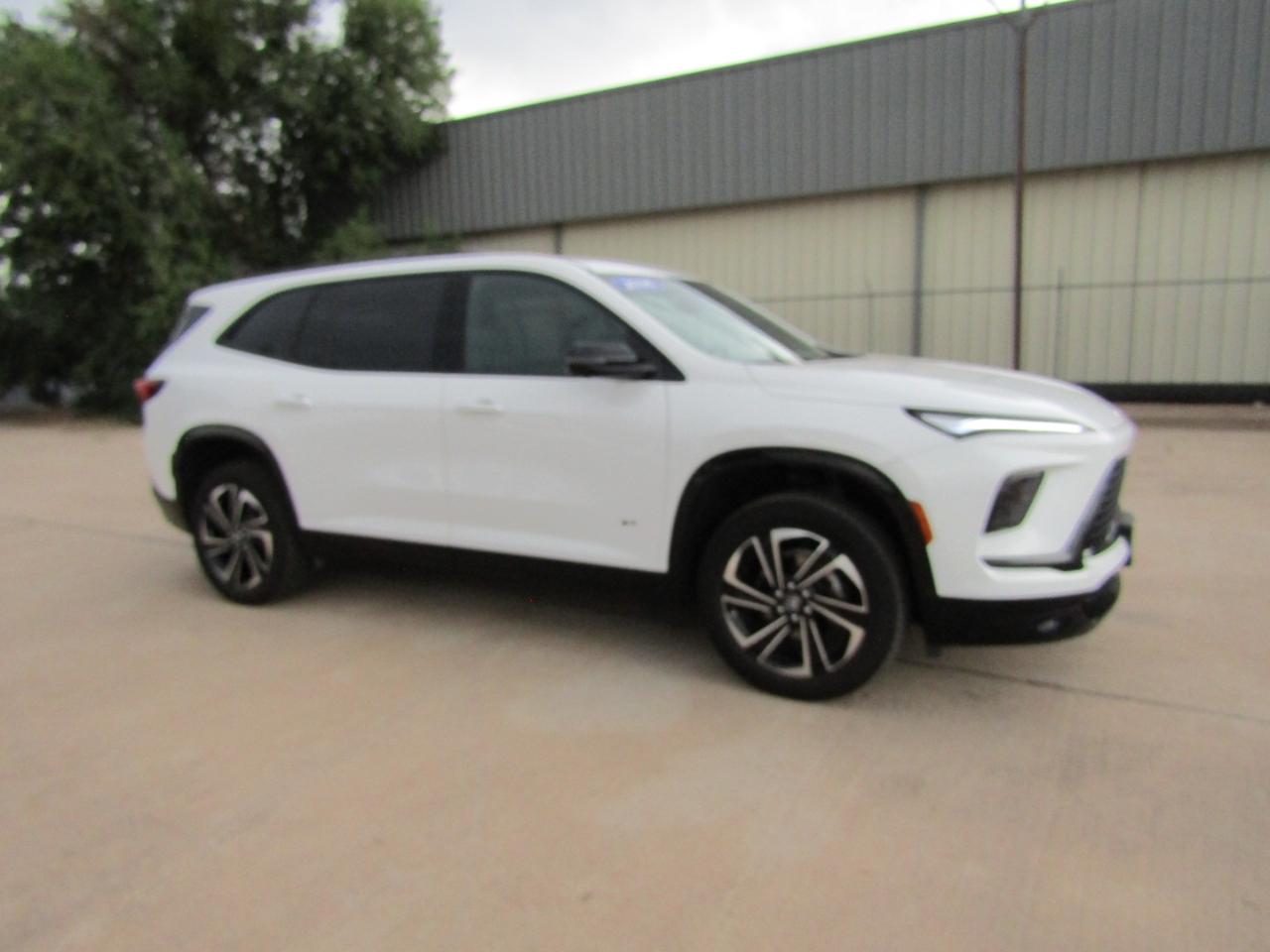 Buick Enclave 4dr Sport Touring 2026