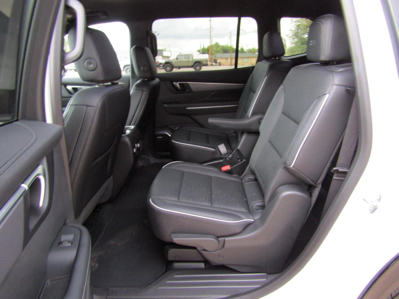 Buick Enclave 4dr Sport Touring 2026