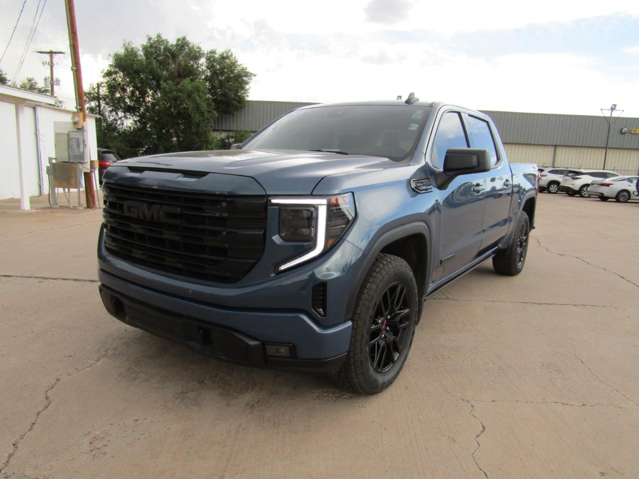 GMC Sierra 1500 4WD Crew Cab 147" Elevation w/3SB 2025