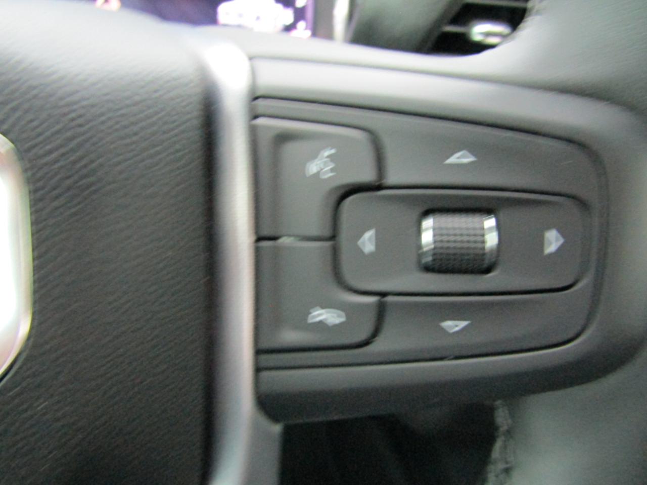 GMC Sierra 1500 4WD Crew Cab 147" Elevation w/3SB 2025