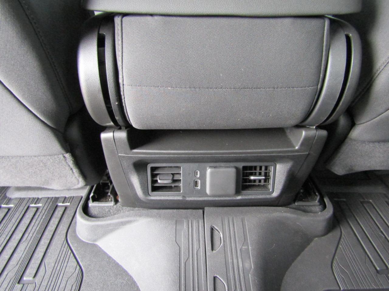 GMC Sierra 1500 4WD Crew Cab 147" Elevation w/3SB 2025