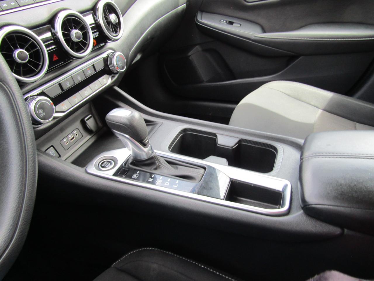 Nissan Sentra SV CVT 2024