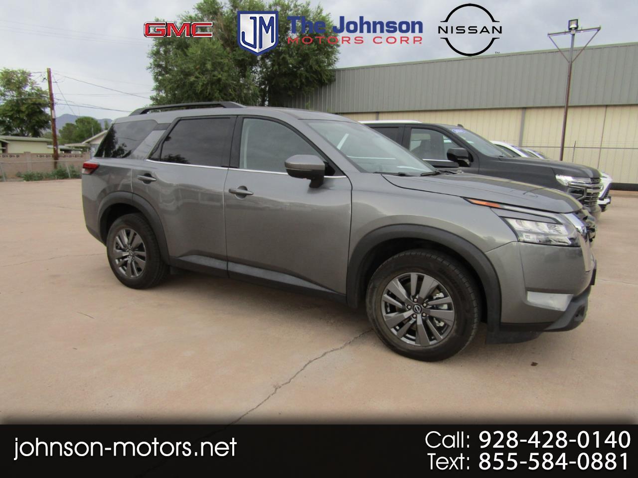 Nissan Pathfinder SV 4WD 2024