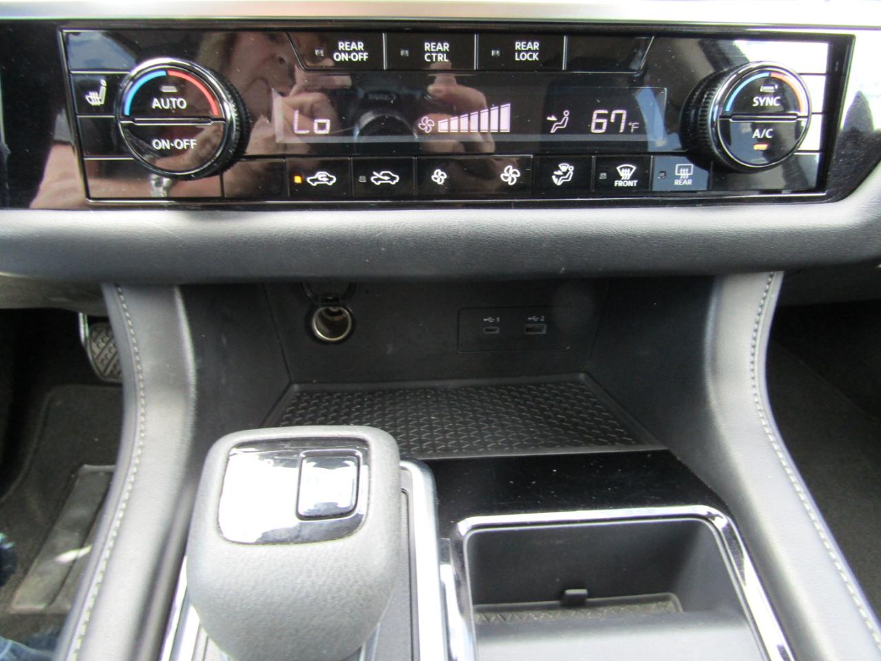 Nissan Pathfinder SV 4WD 2024