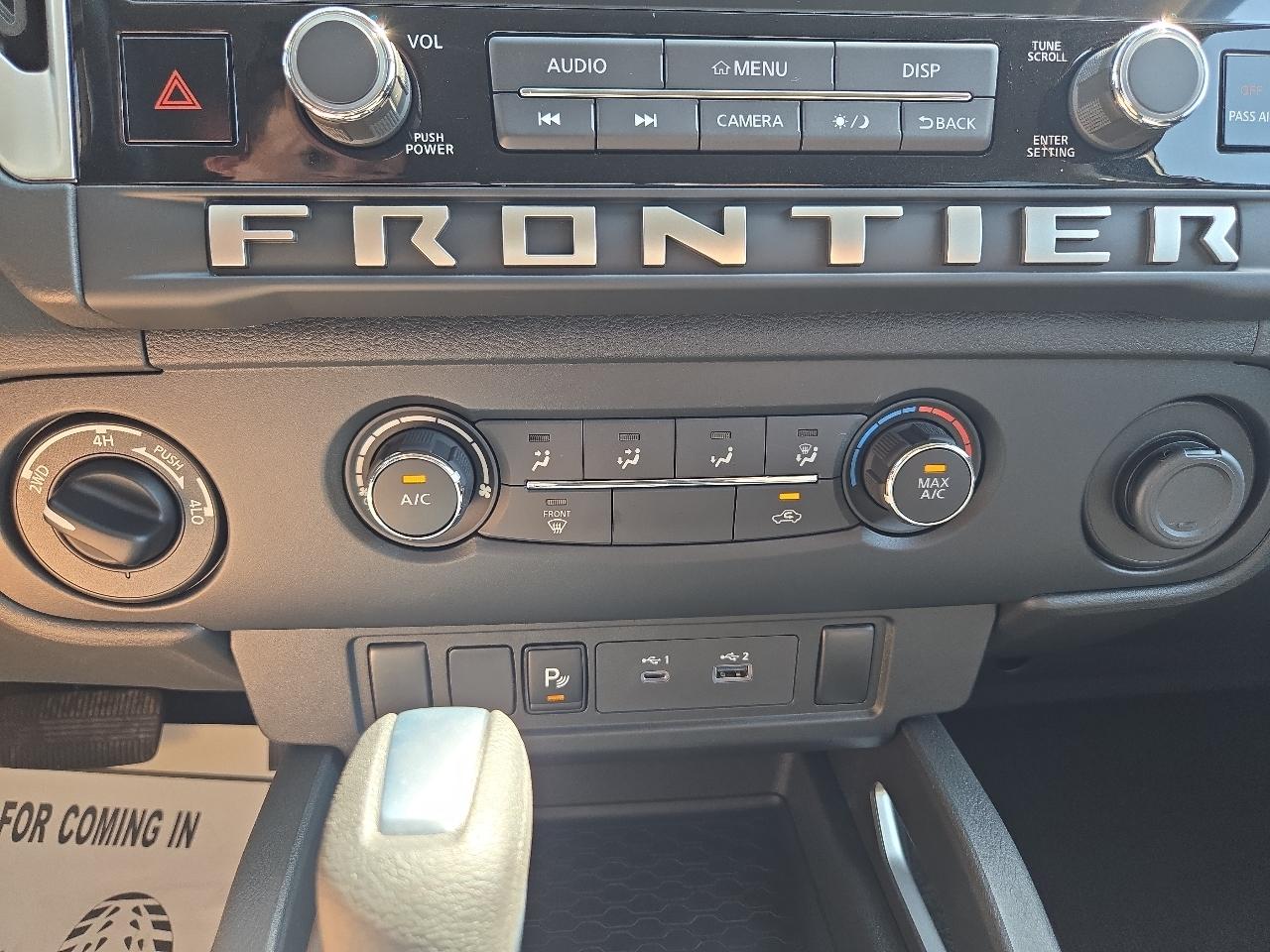 Nissan Frontier Crew Cab 4x4 SV 2026