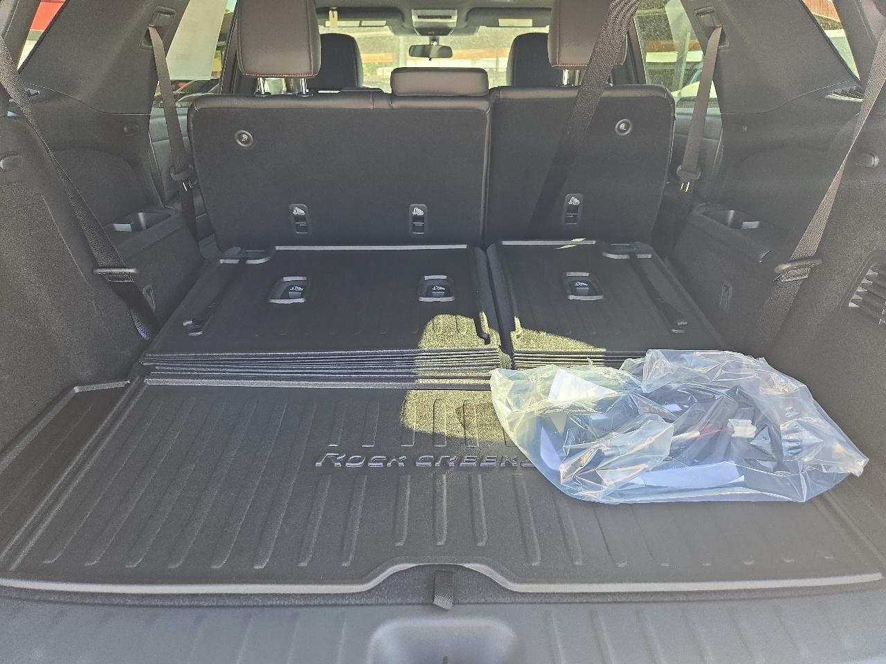 Nissan Pathfinder Rock Creek 4WD 2026