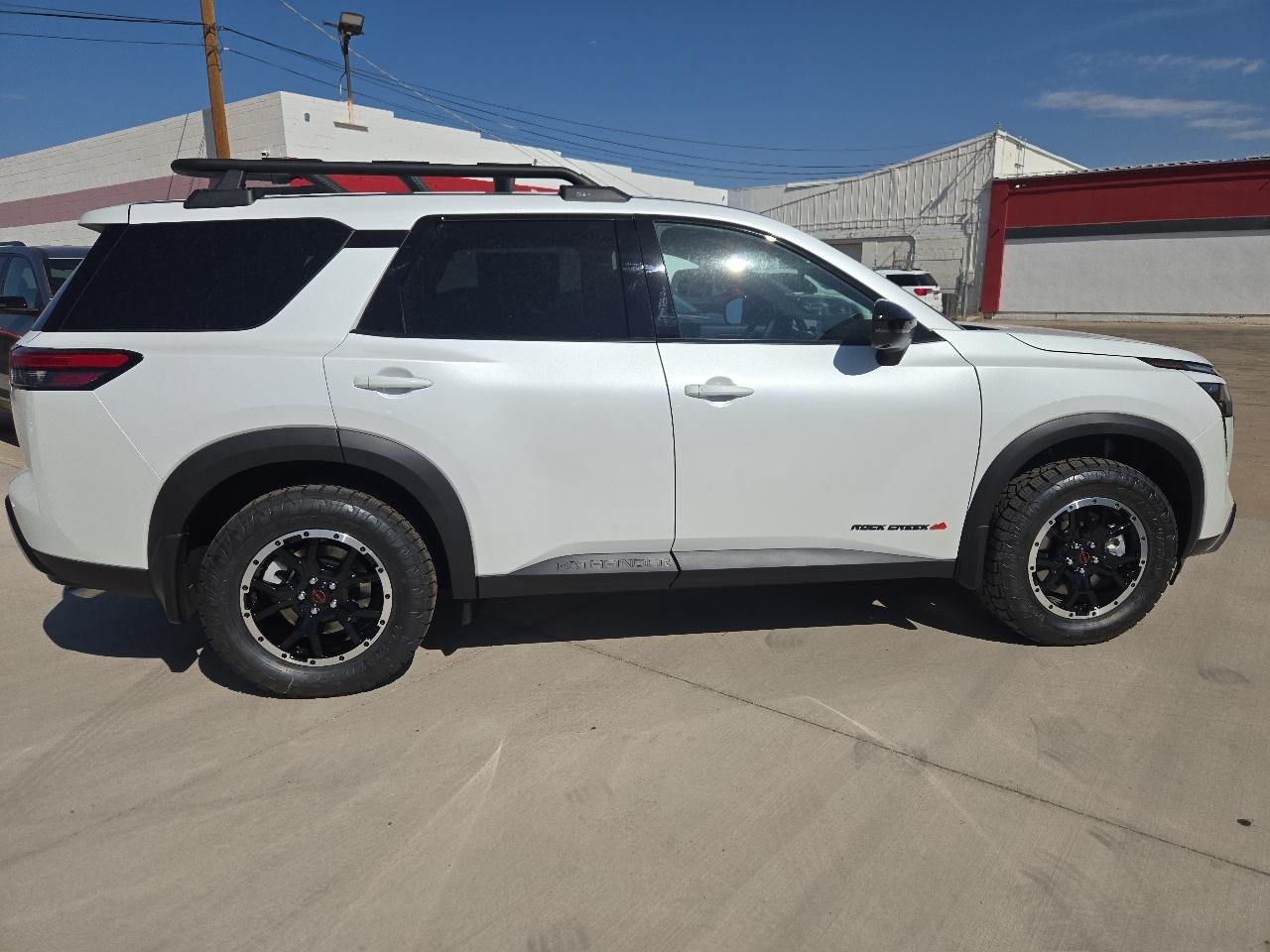 Nissan Pathfinder Rock Creek 4WD 2026