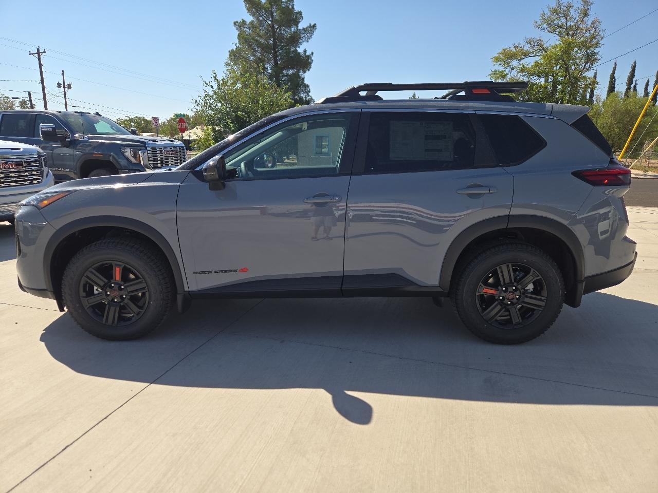 Nissan Rogue 2026.5 AWD Rock Creek 2026