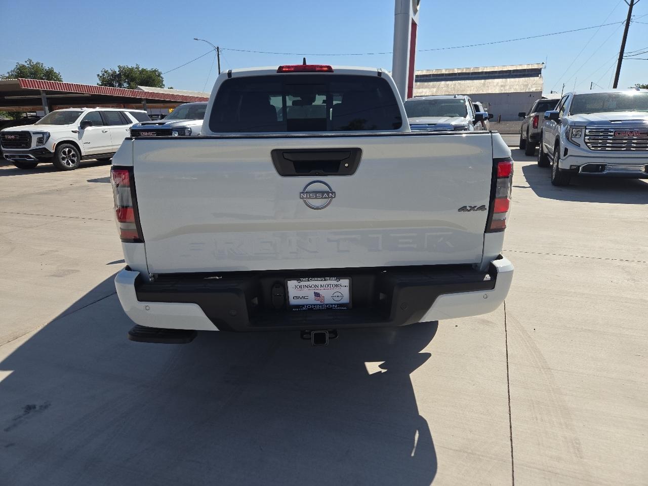 Nissan Frontier Crew Cab 4x4 SV 2026