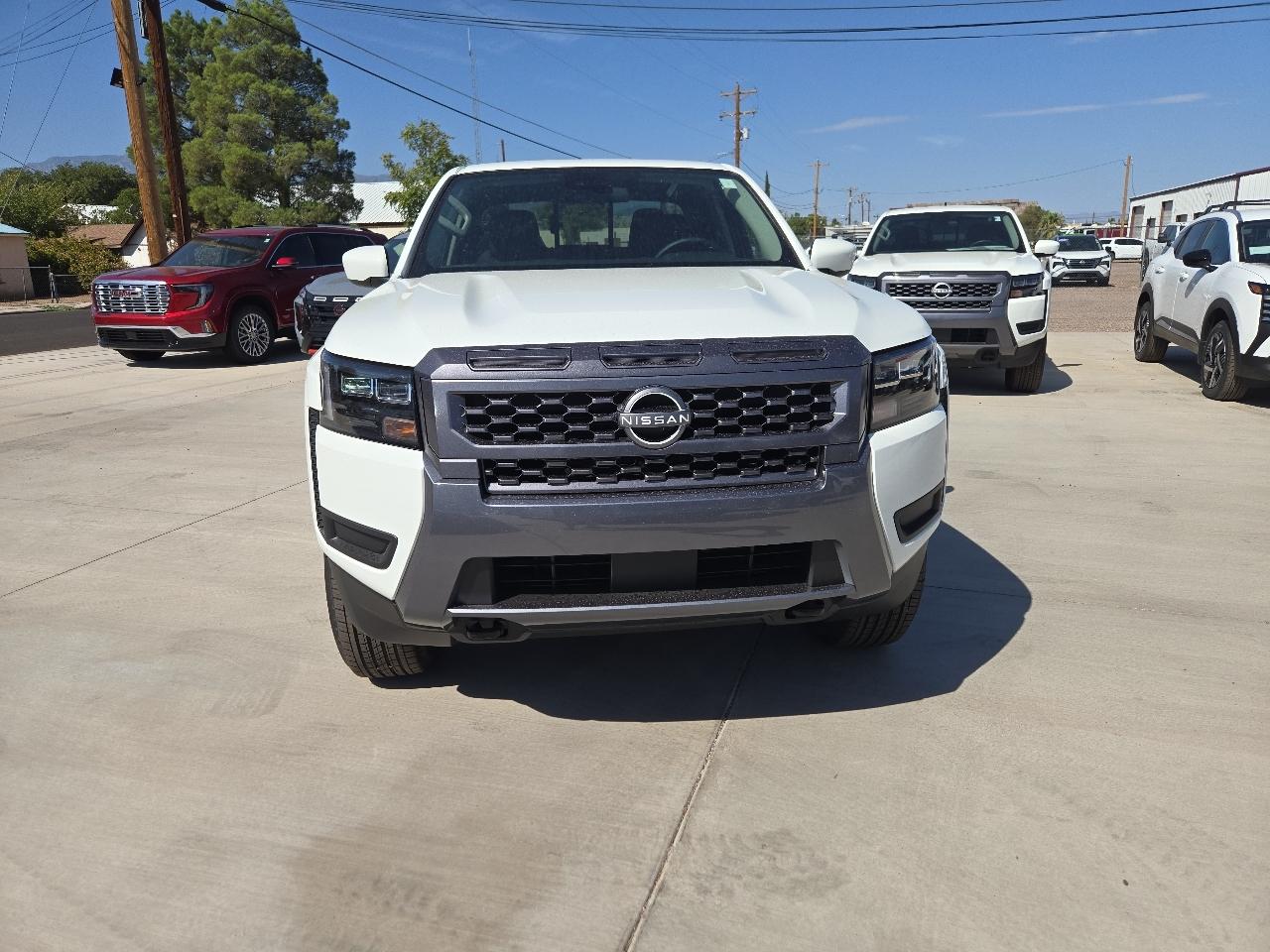 Nissan Frontier Crew Cab 4x4 SV 2026
