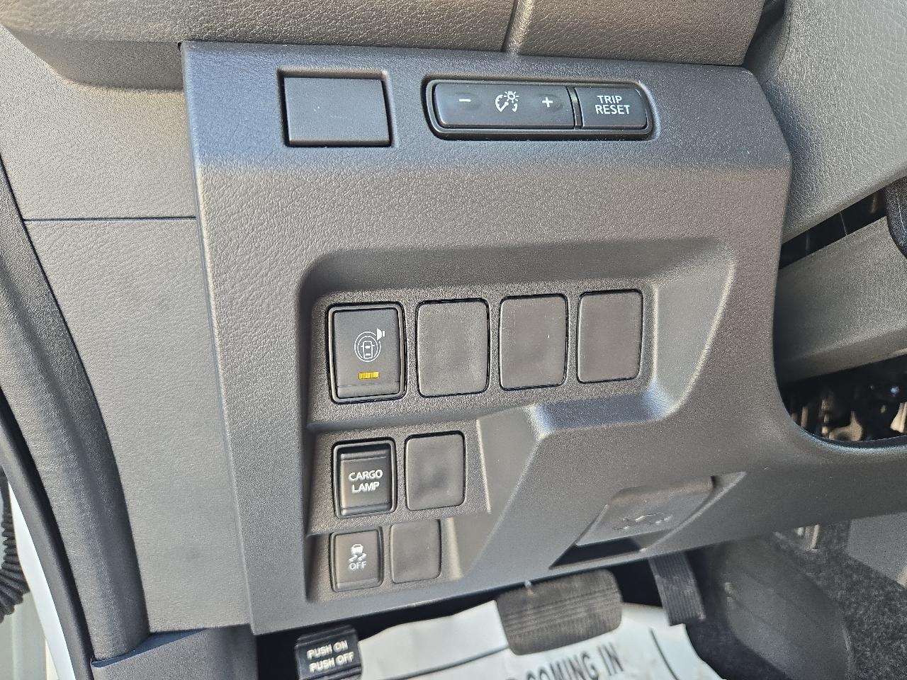 Nissan Frontier Crew Cab 4x4 SV 2026