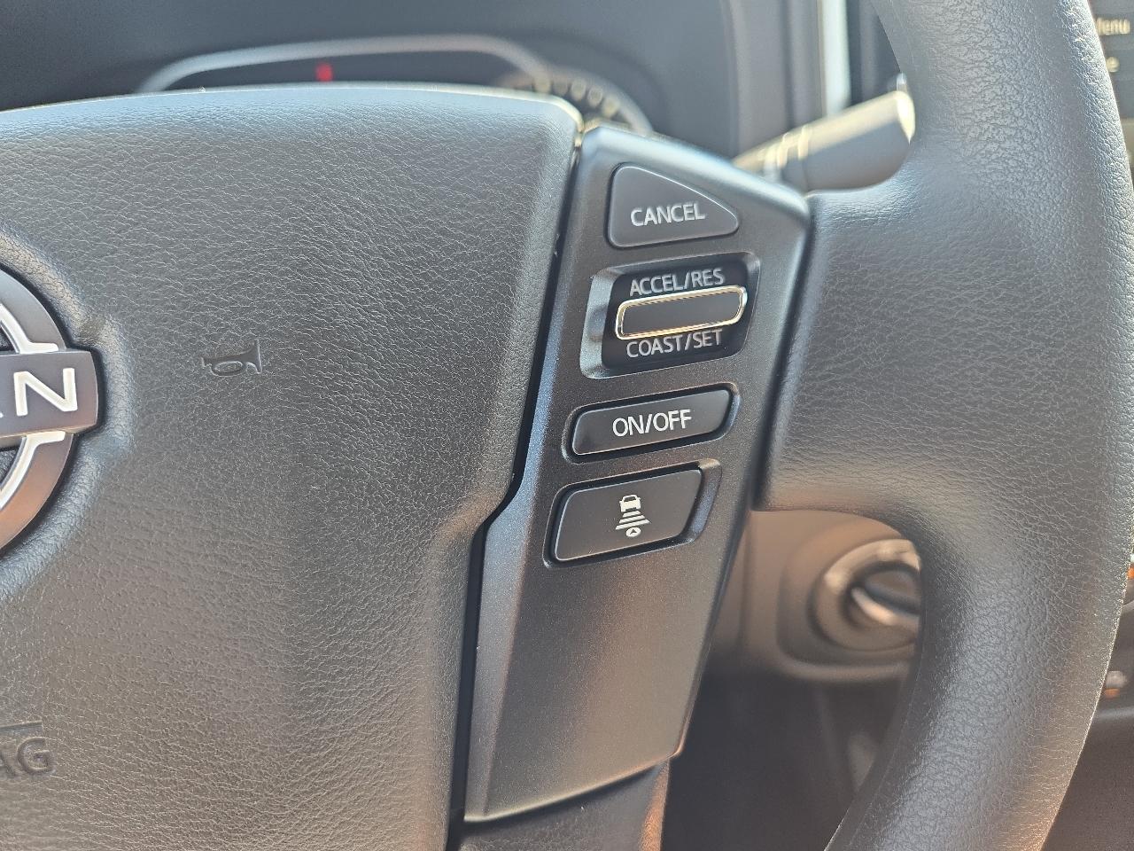 Nissan Frontier Crew Cab 4x4 SV 2026