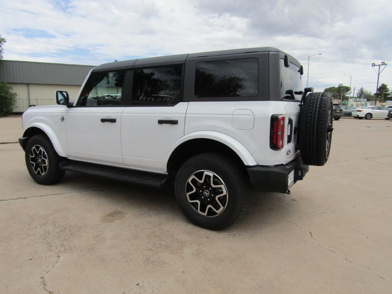 Ford Bronco Outer Banks 4 Door 4x4 2026