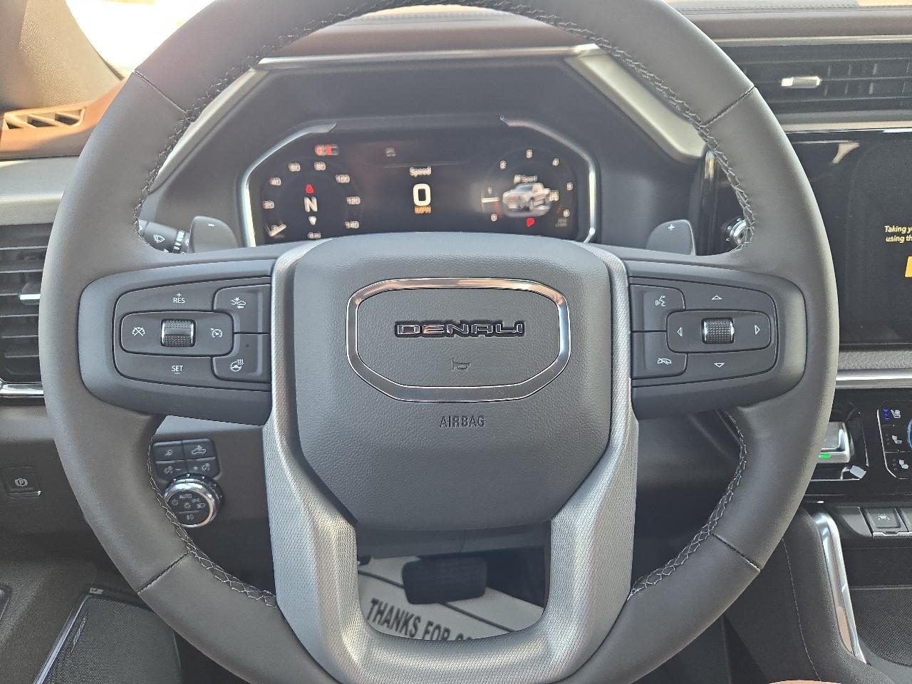 GMC Sierra 1500 4WD Crew Cab 147" Denali 2026