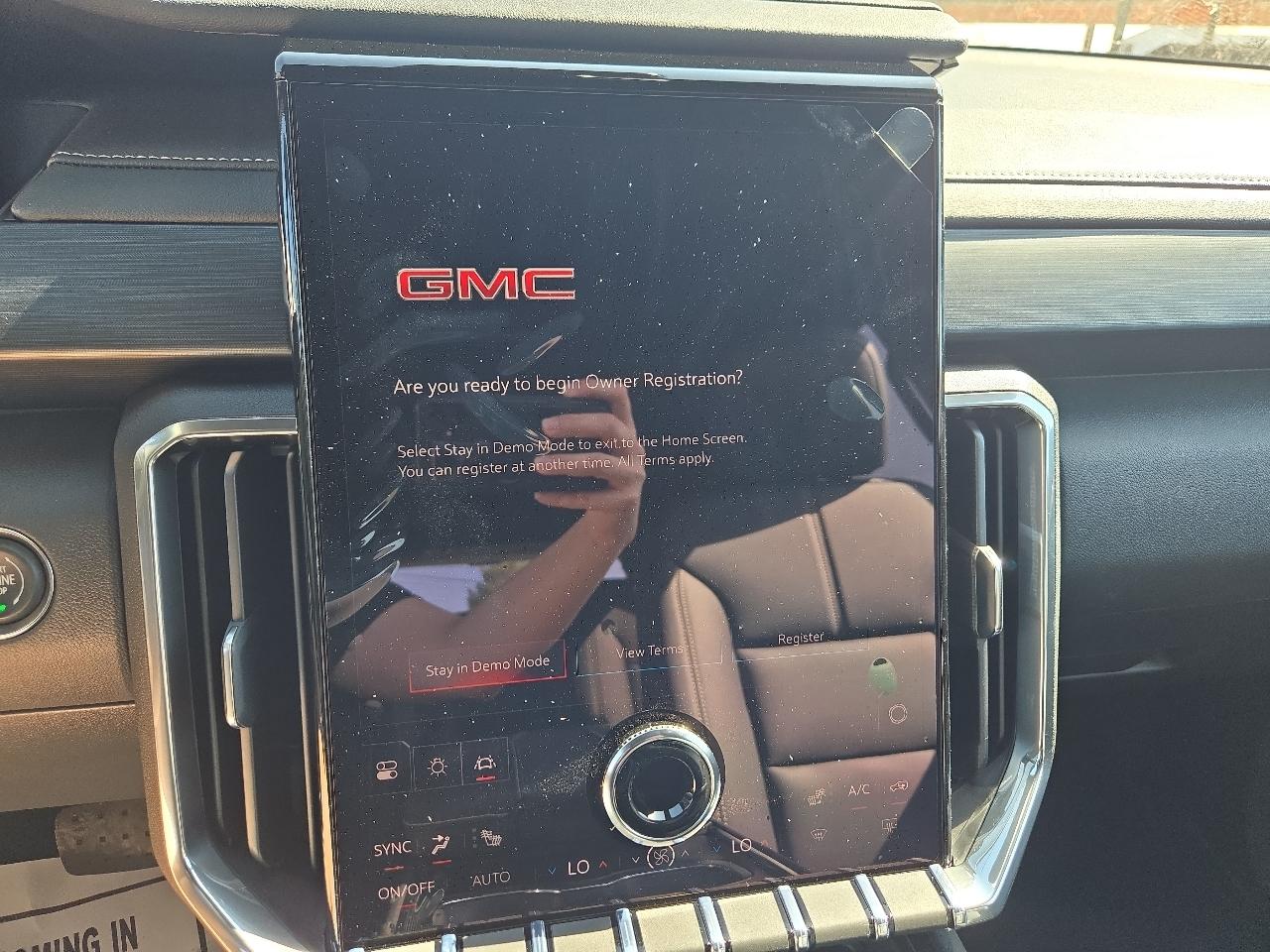 GMC Acadia FWD 4dr Elevation 2027