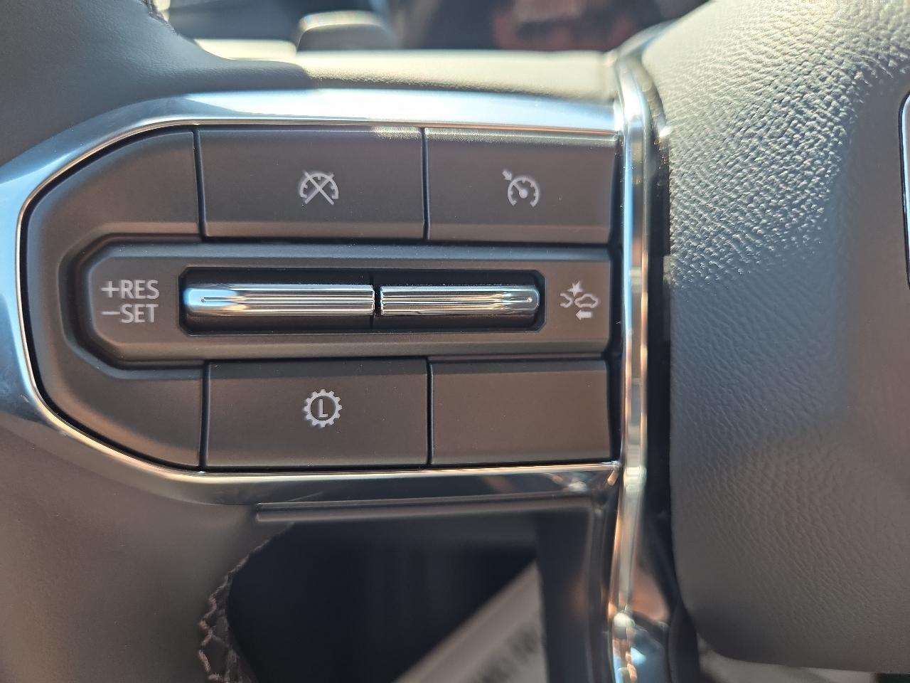 GMC Acadia FWD 4dr Elevation 2027