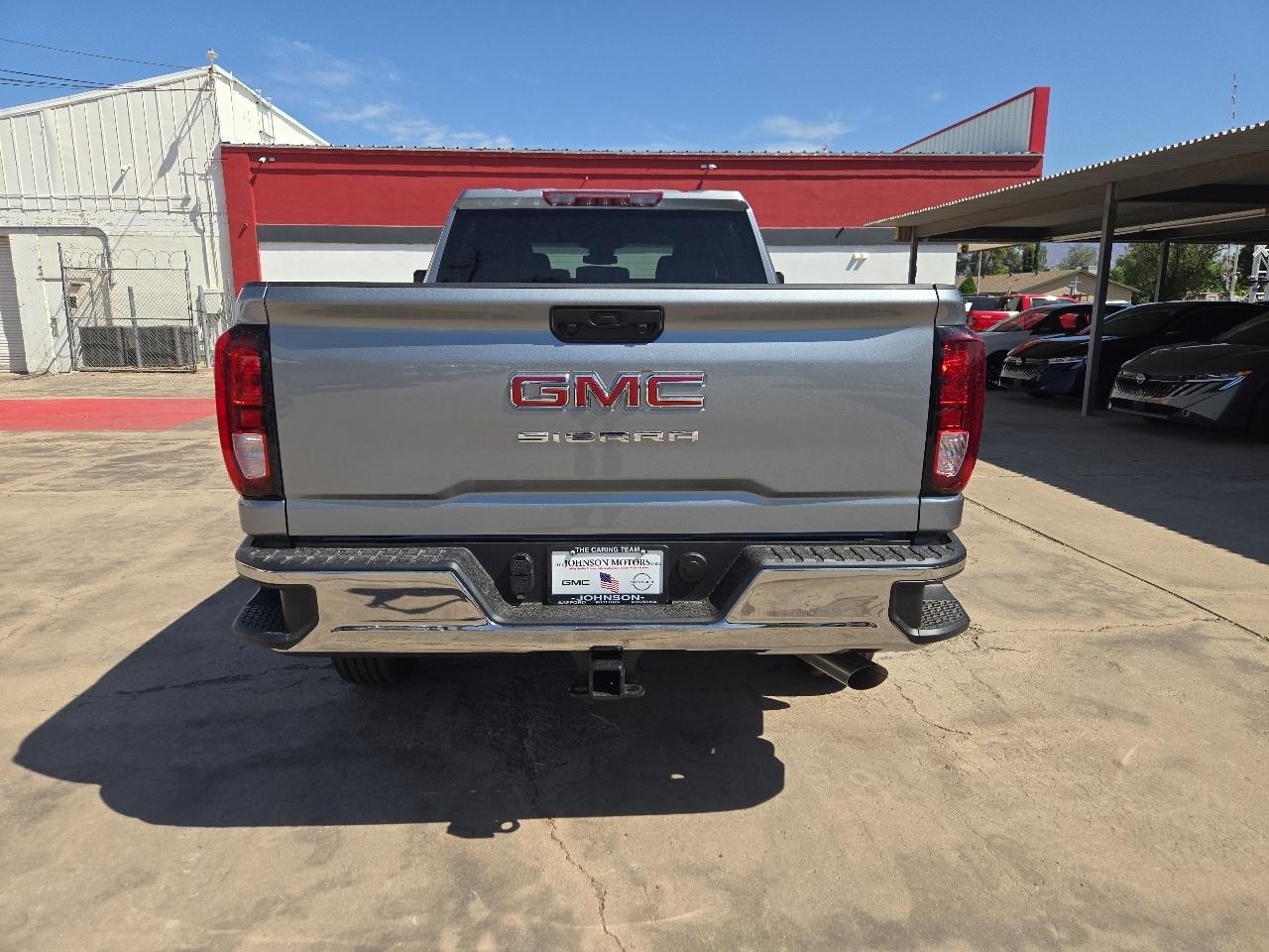 GMC Sierra 2500HD 4WD Crew Cab 159" Pro 2026