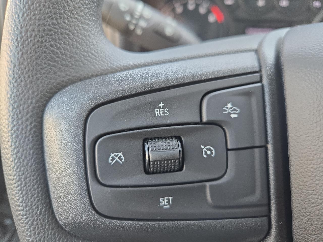 GMC Sierra 2500HD 4WD Crew Cab 159" Pro 2026
