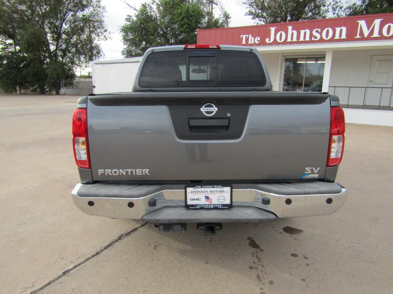 Nissan Frontier Crew Cab 4x2 SV V6 Auto 2018
