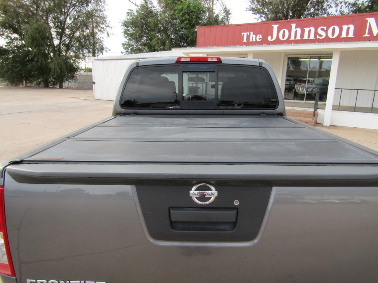 Nissan Frontier Crew Cab 4x2 SV V6 Auto 2018