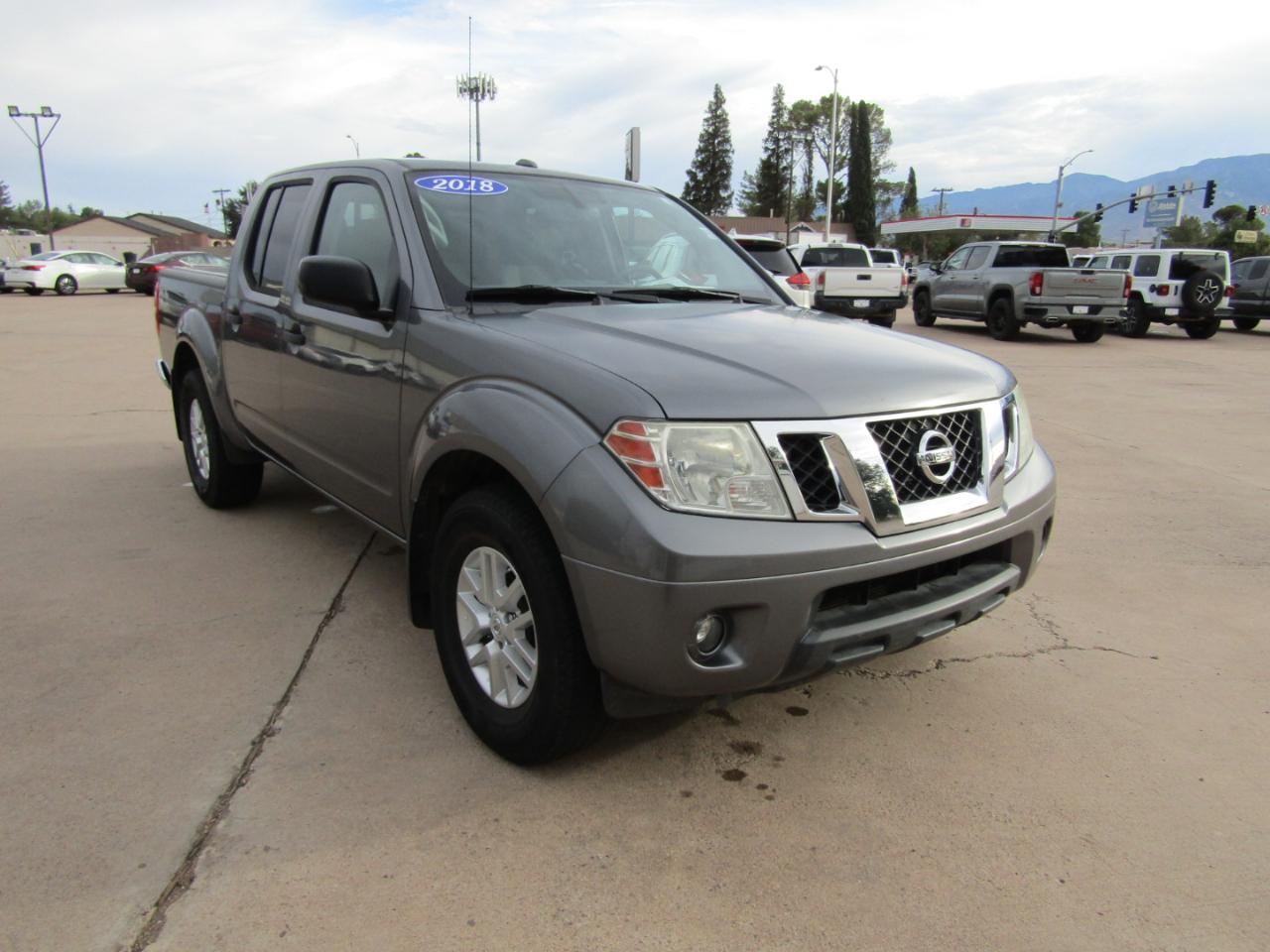 Nissan Frontier Crew Cab 4x2 SV V6 Auto 2018