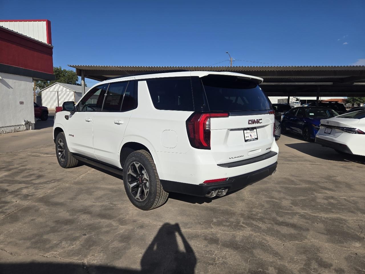 GMC Yukon 4WD 4dr AT4 Ultimate 2026