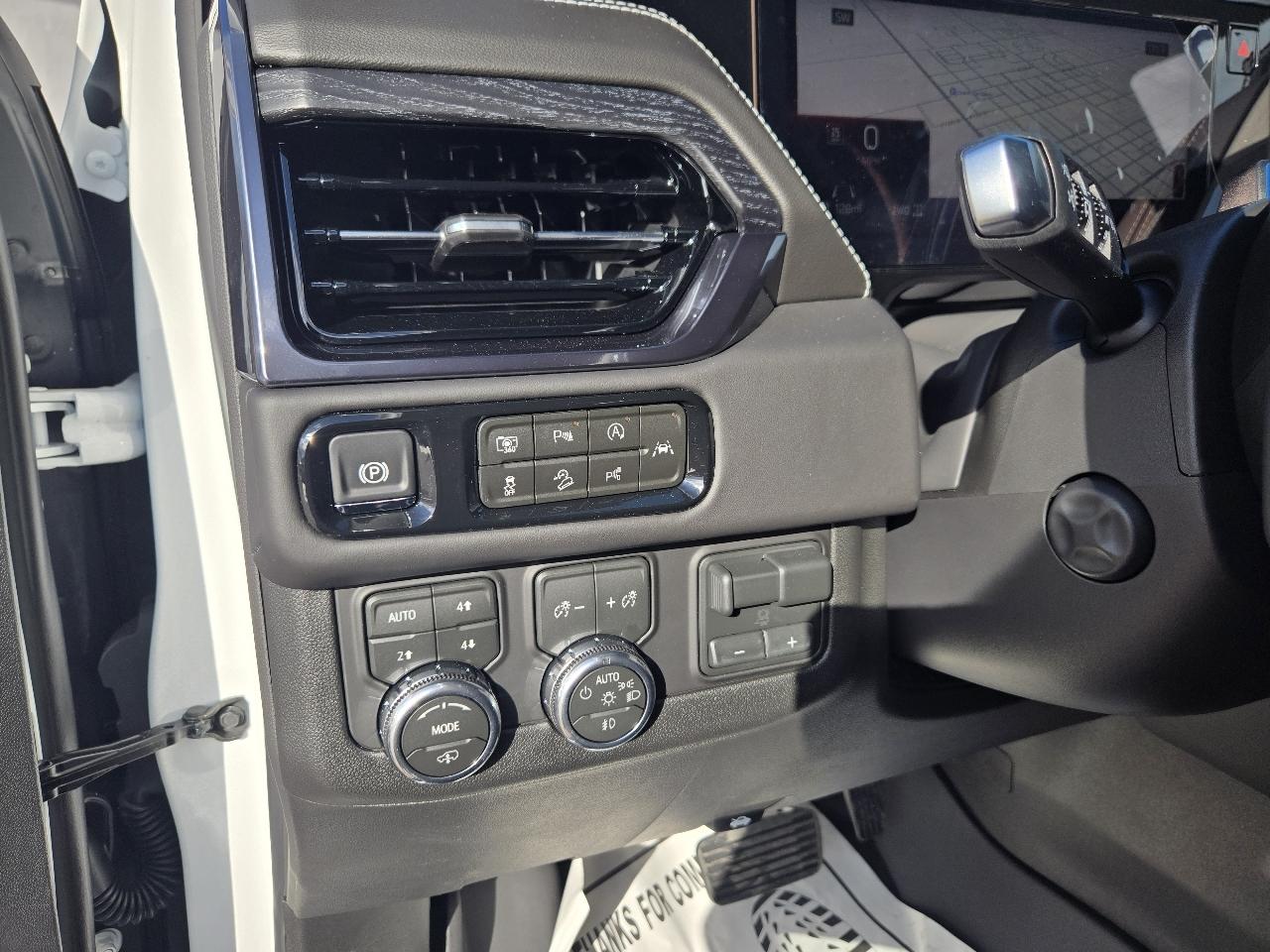 GMC Yukon 4WD 4dr AT4 Ultimate 2026
