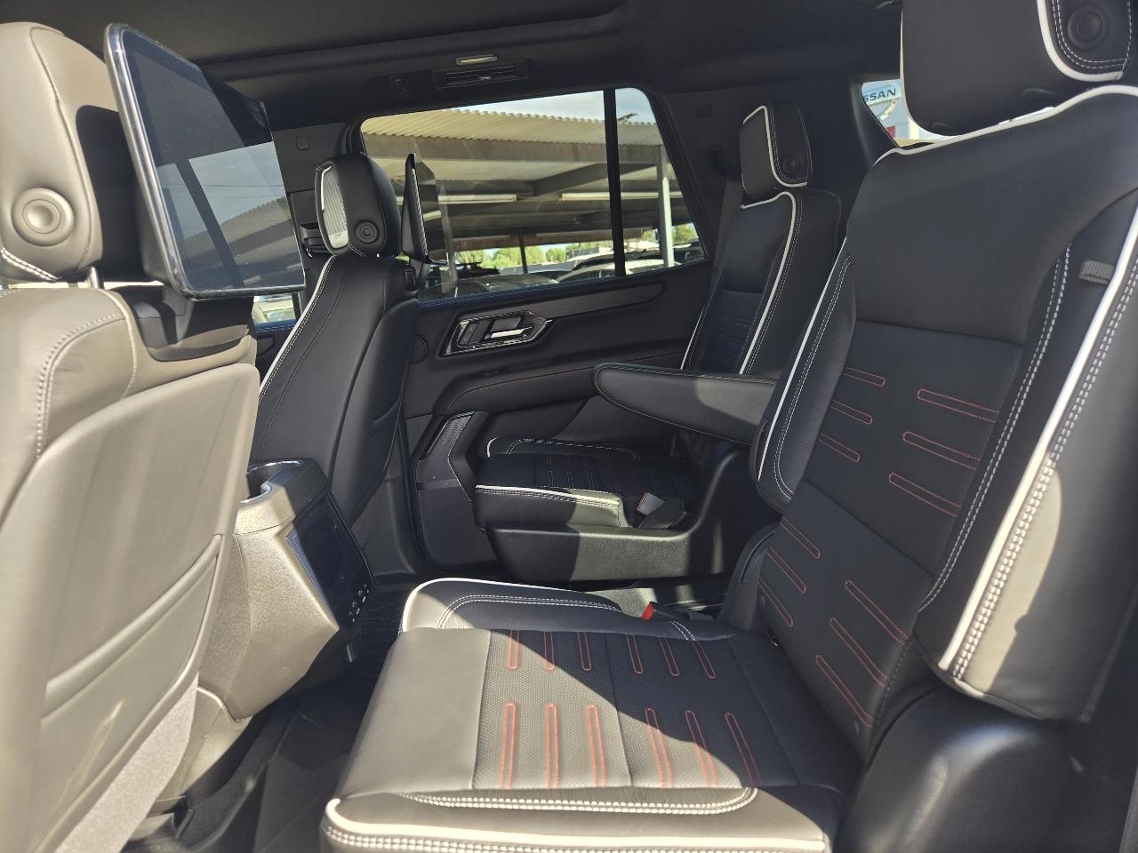 GMC Yukon 4WD 4dr AT4 Ultimate 2026