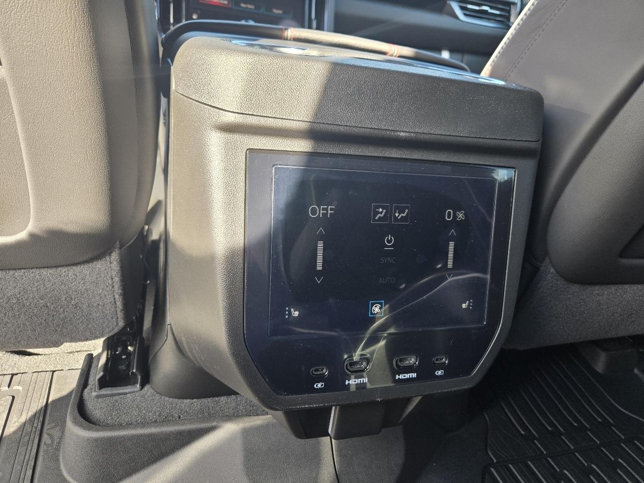 GMC Yukon 4WD 4dr AT4 Ultimate 2026