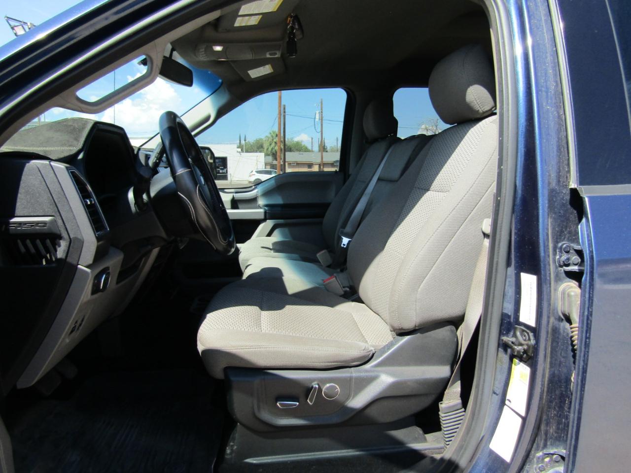 Ford F-150 4WD SuperCrew 145" XLT 2018