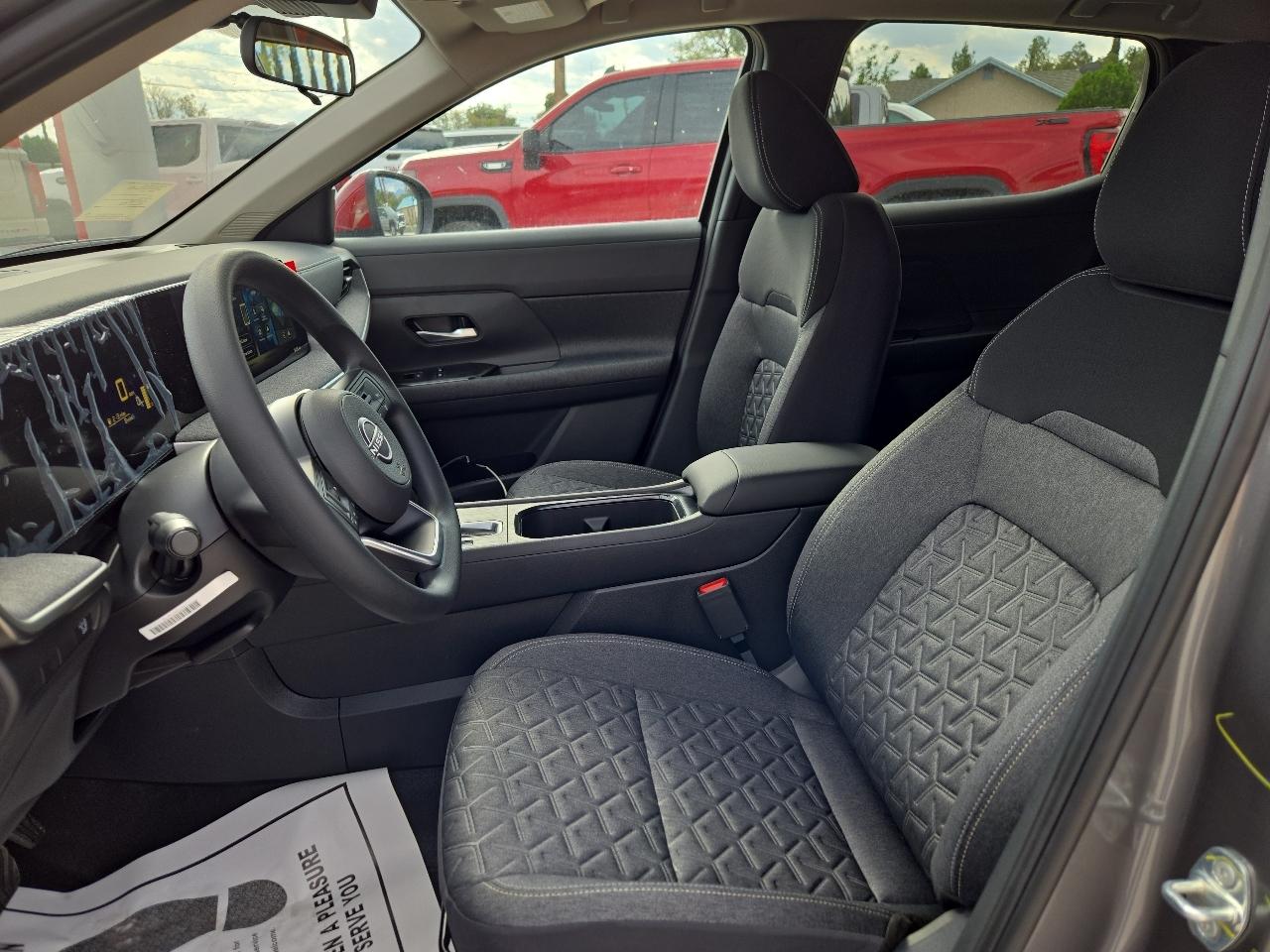 Nissan Kicks SV FWD 2027