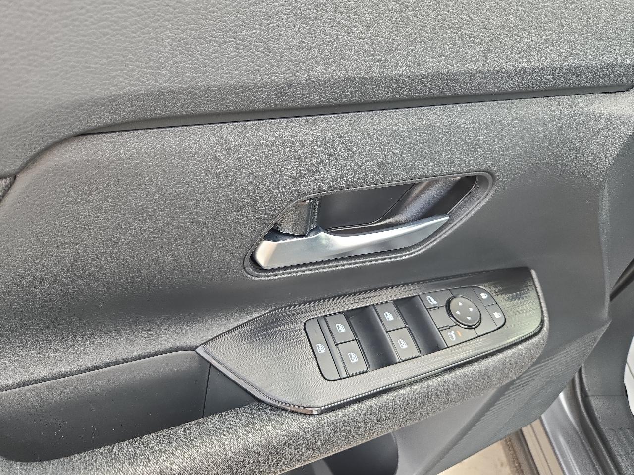 Nissan Kicks SV FWD 2027