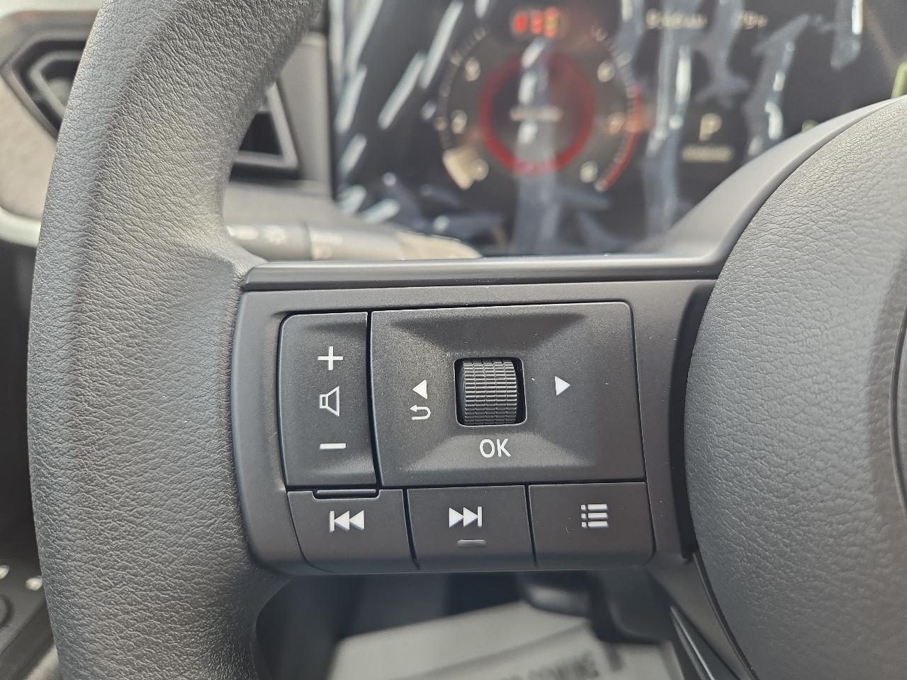 Nissan Kicks SV FWD 2027