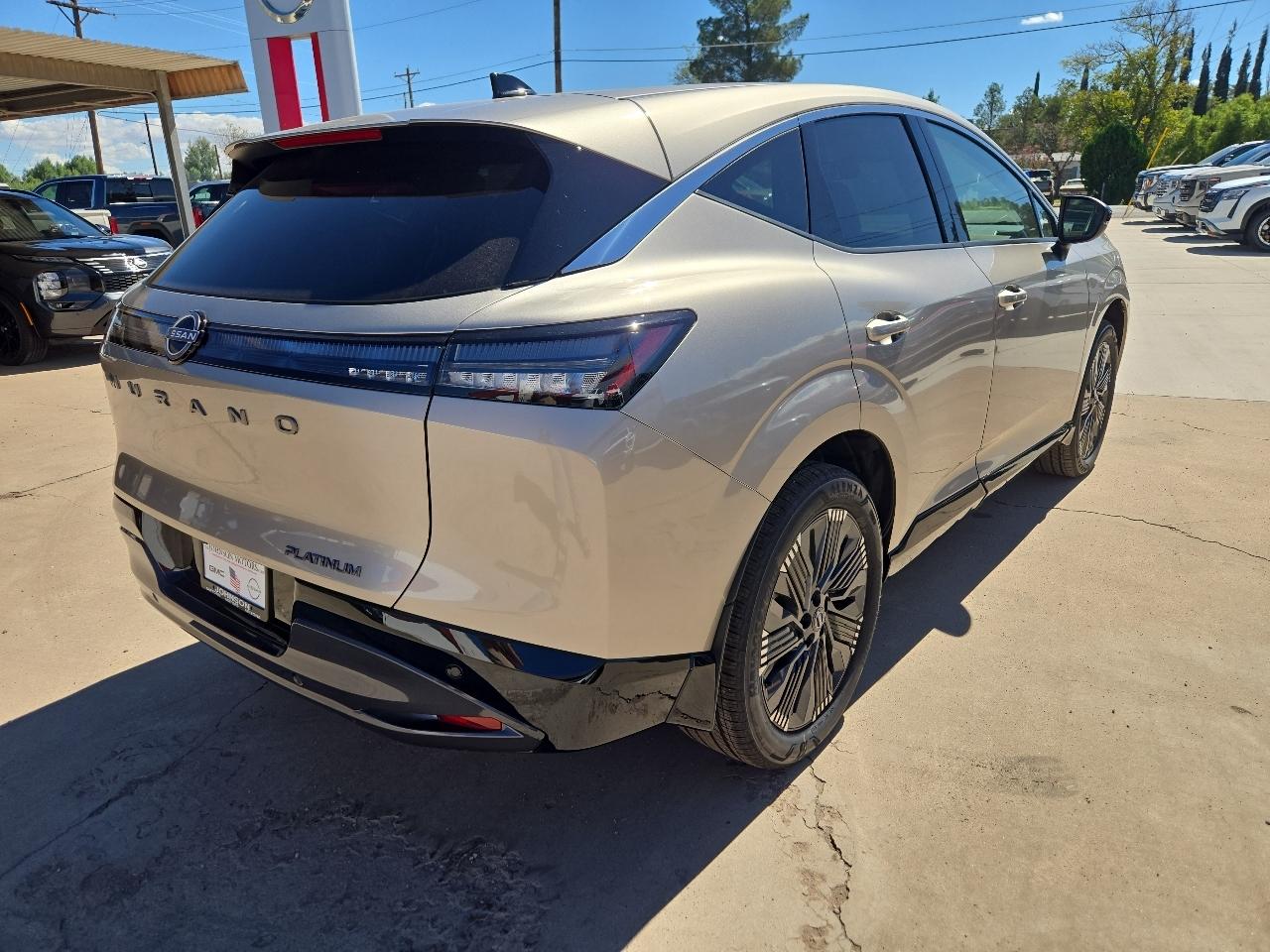 Nissan Murano AWD Platinum 2027