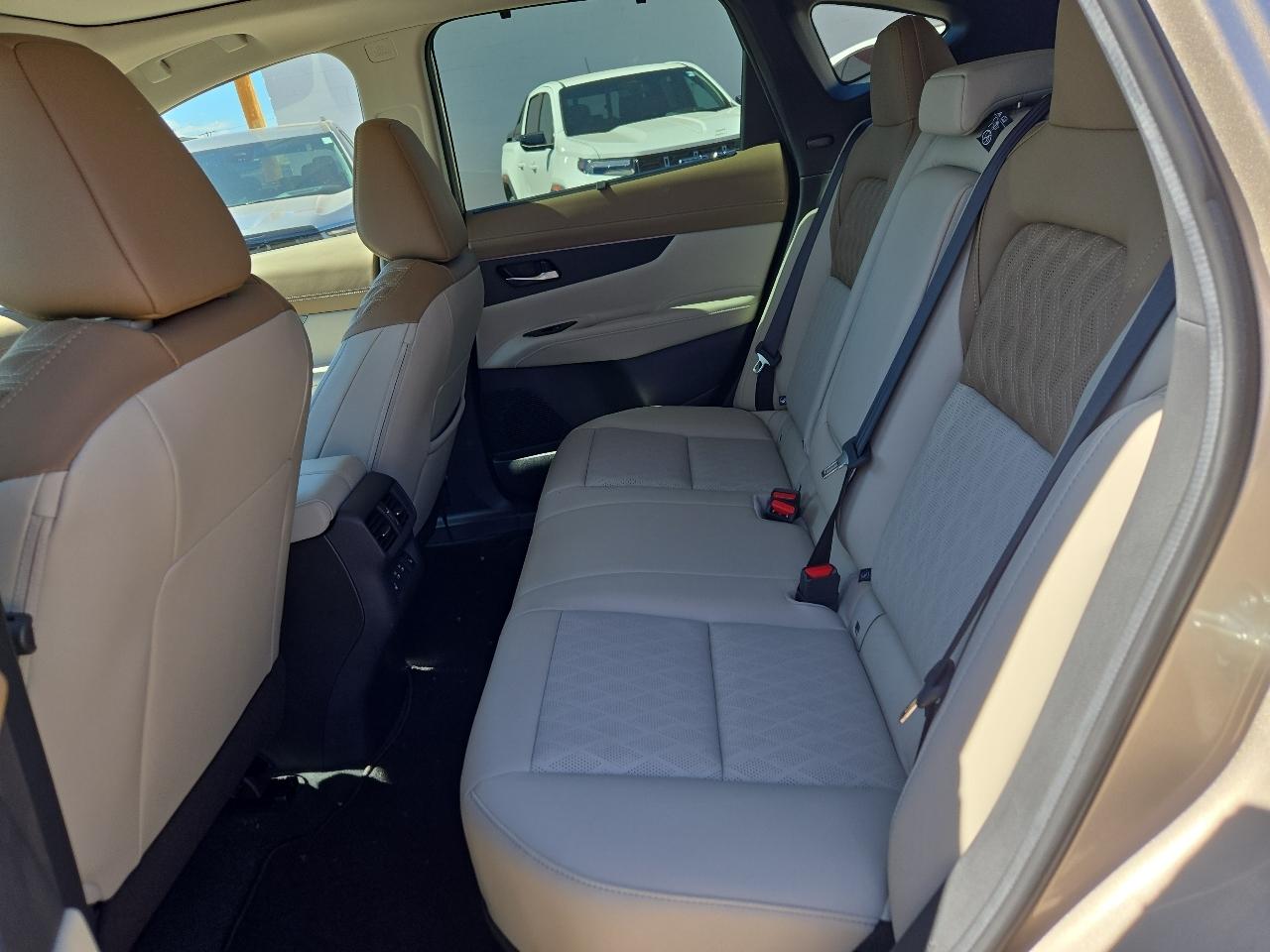 Nissan Murano AWD Platinum 2027
