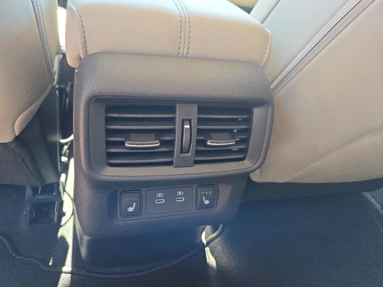 Nissan Murano AWD Platinum 2027