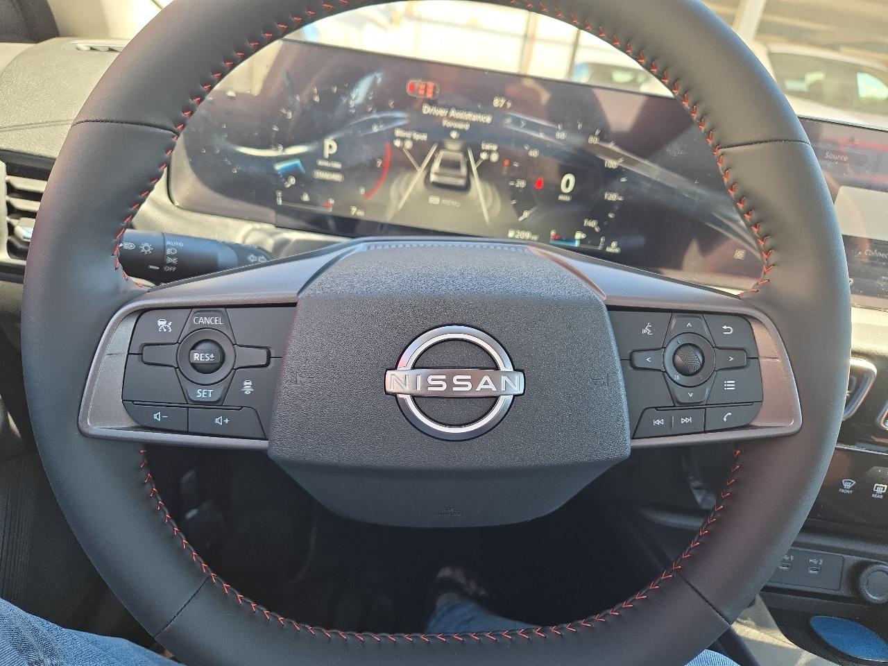 Nissan Sentra SR Sedan 2027