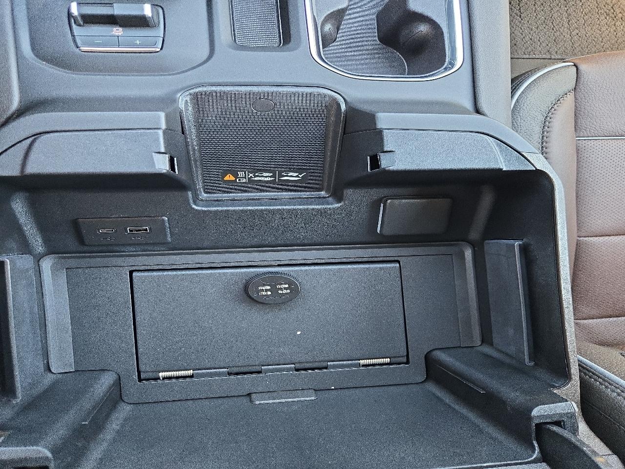 GMC Sierra photo 24