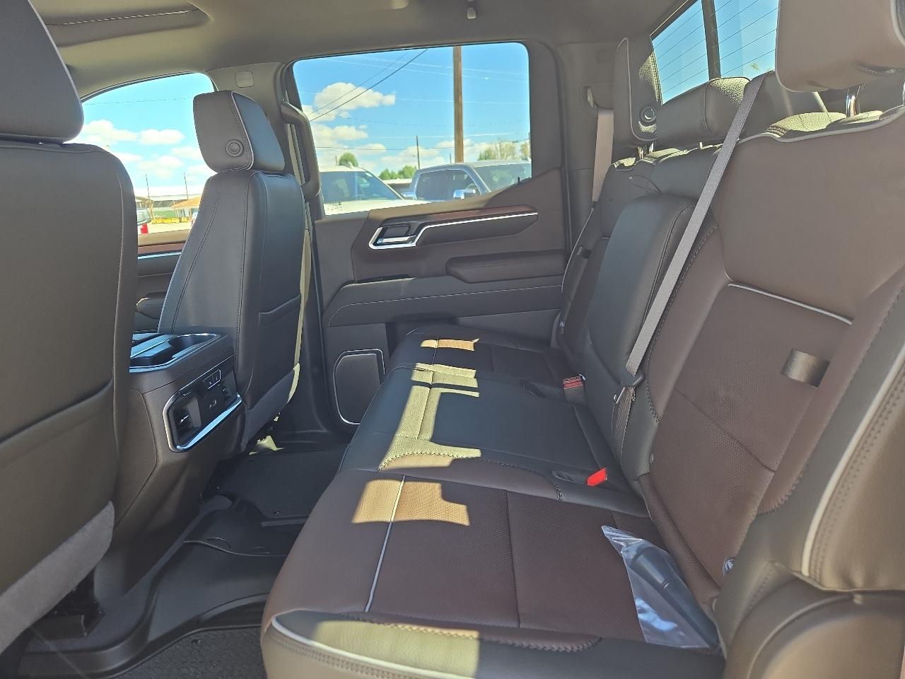 GMC Sierra photo 26